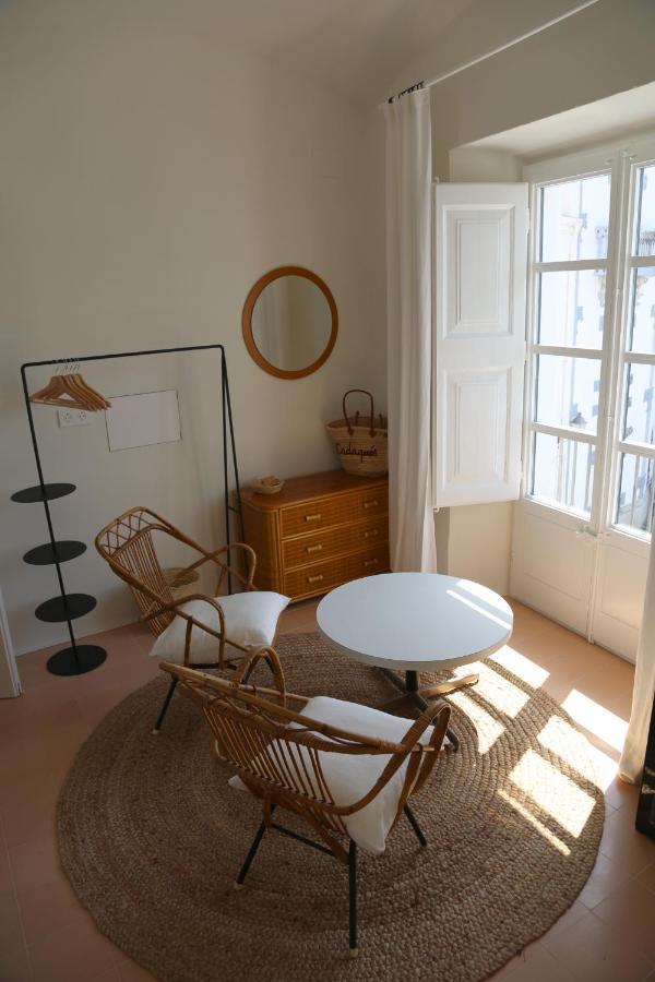 Bed & Breakfast Set Cadaques