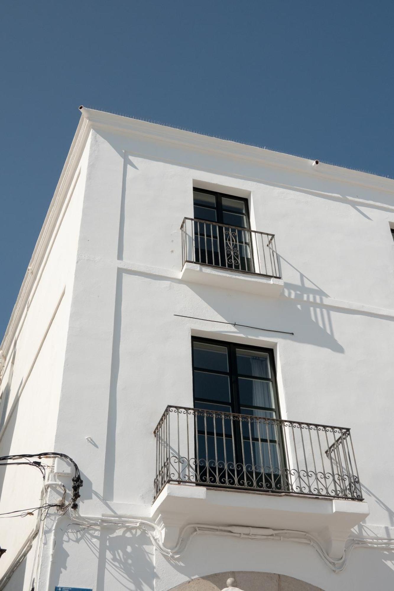 Bed & Breakfast Set Cadaques